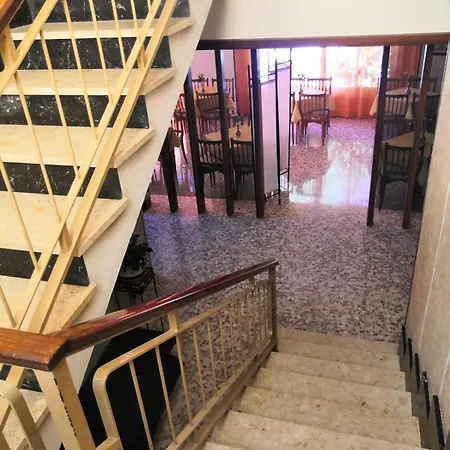 Guest house Torre Mar 3*