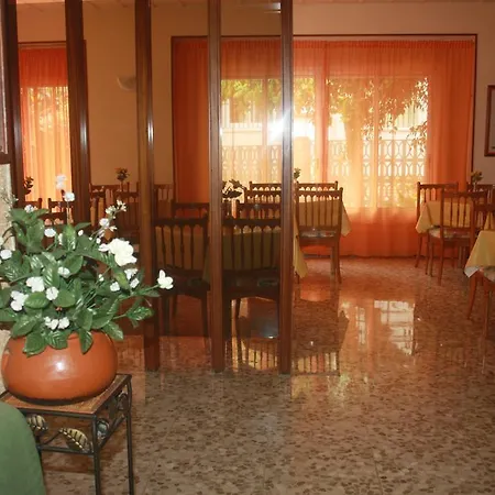 Πανσιόν Torre Mar Σαλού